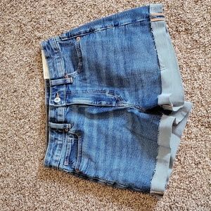 American Eagle Mom Short